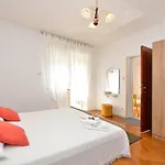 Daire Stunning In With Wifi Zadar